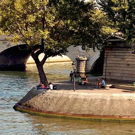 Ile Saint Louis 75004 Paris
