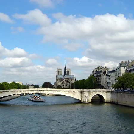 Ile Saint Louis 75004 Paris